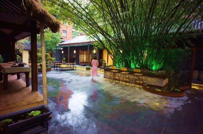 Zhuangse Chengdu Youth Hostel 外观 照片